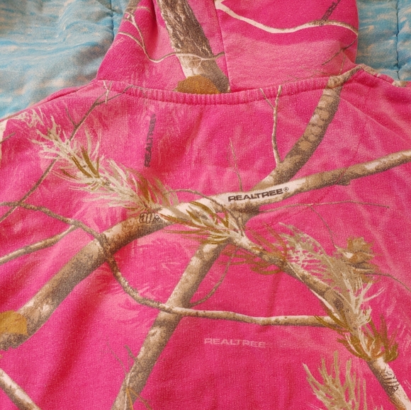 Pink Realtree jacket - Picture 3 of 5